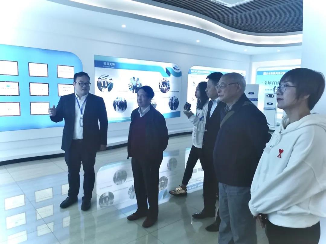 中國質(zhì)量檢驗協(xié)會凈水設備專業(yè)委員會領(lǐng)導蒞臨公司調(diào)研